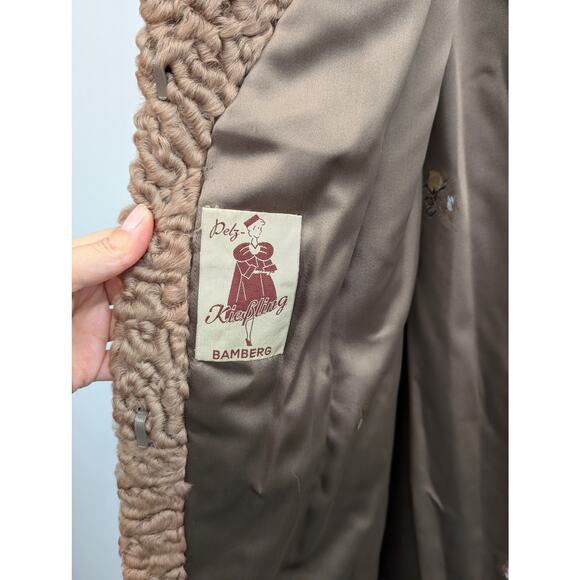 Vintage Beige Genuine Persian Lamb Coat - Petite Size Friendly - Picture 10 of 12